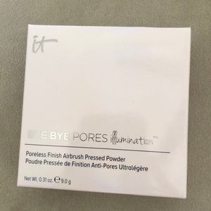 IT Cosmetics ByeByePores Pressed Powder NWT
